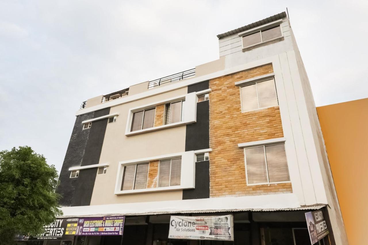 Oyo Flagship 30861 Hotel Velocity Vijay Nagar Indore Bagian luar foto