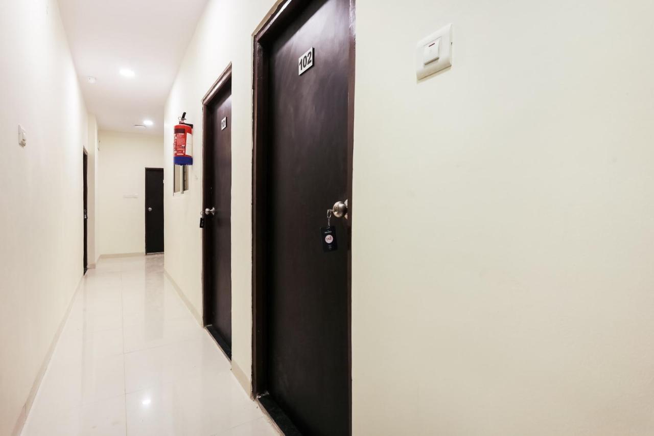 Oyo Flagship 30861 Hotel Velocity Vijay Nagar Indore Bagian luar foto