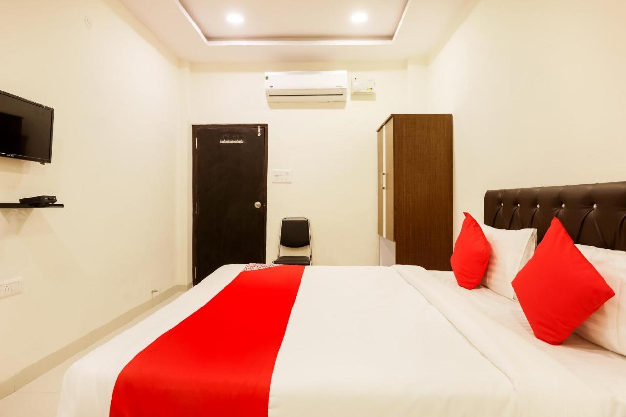 Oyo Flagship 30861 Hotel Velocity Vijay Nagar Indore Bagian luar foto