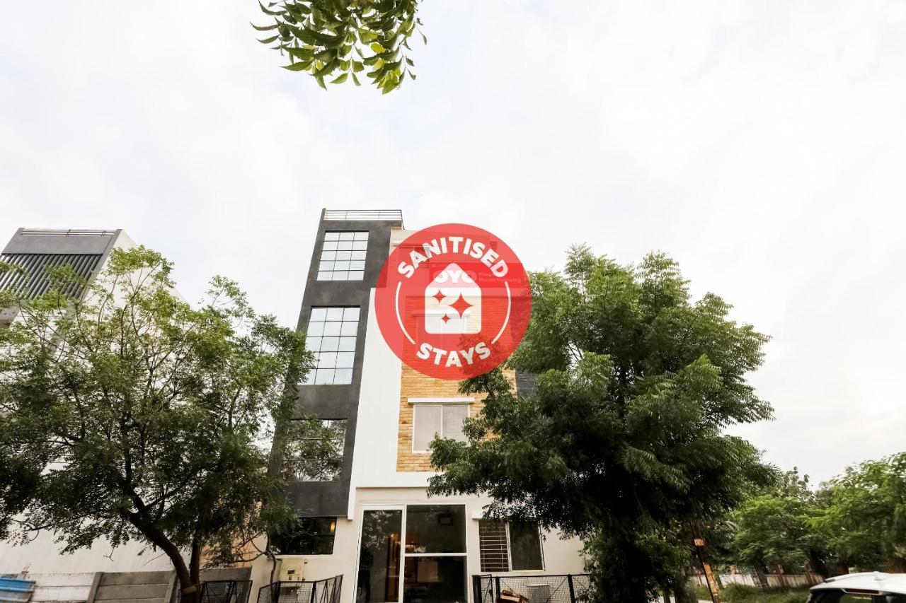 Oyo Flagship 30861 Hotel Velocity Vijay Nagar Indore Bagian luar foto