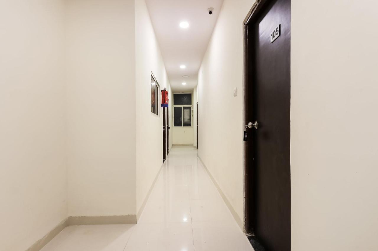 Oyo Flagship 30861 Hotel Velocity Vijay Nagar Indore Bagian luar foto